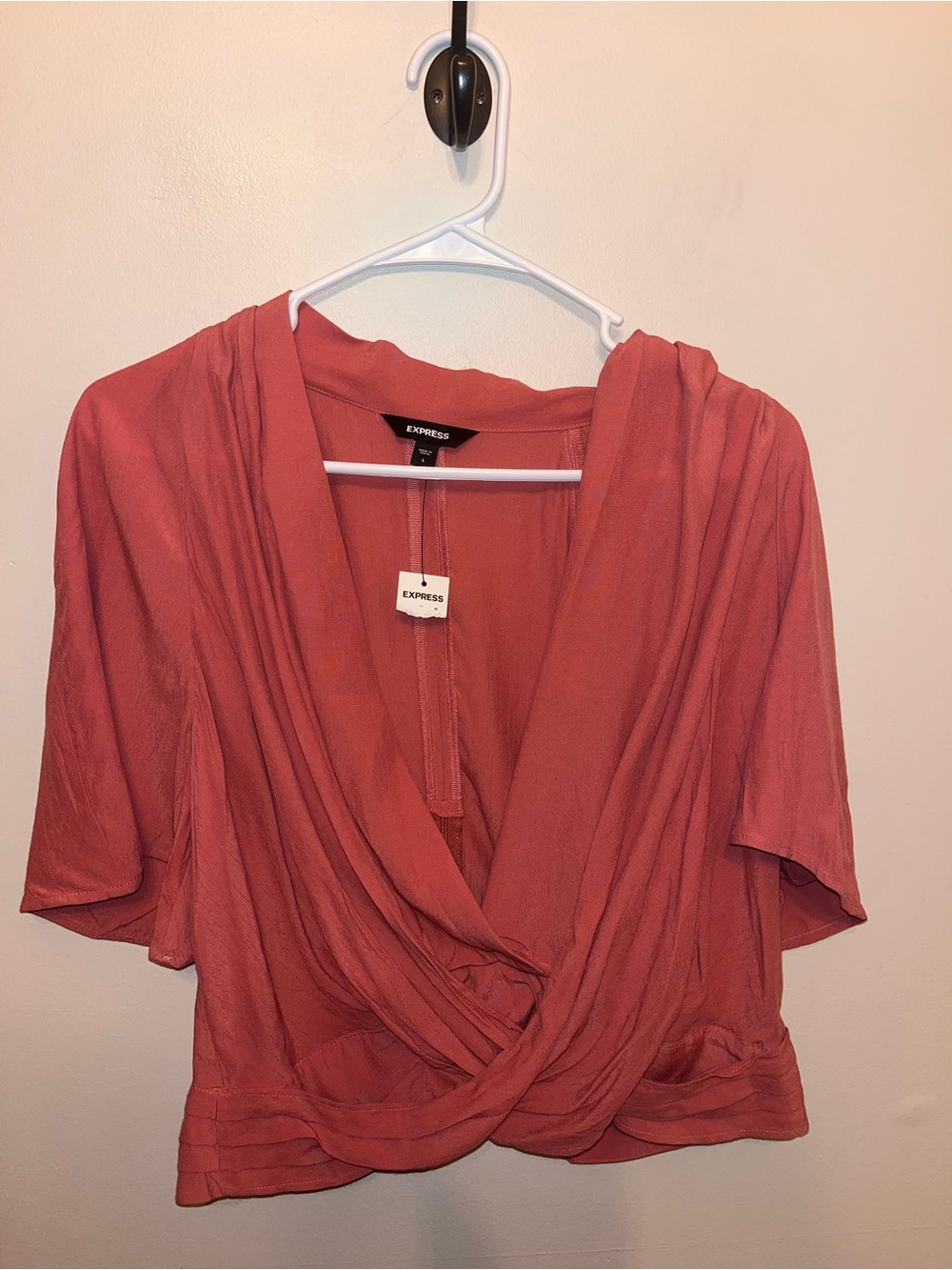 Express Womens Coral Short Sleeve Top Zip Back Front Crossover V Neck Size L NWT